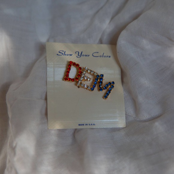 Vintage DEM Pin - Picture 1 of 1